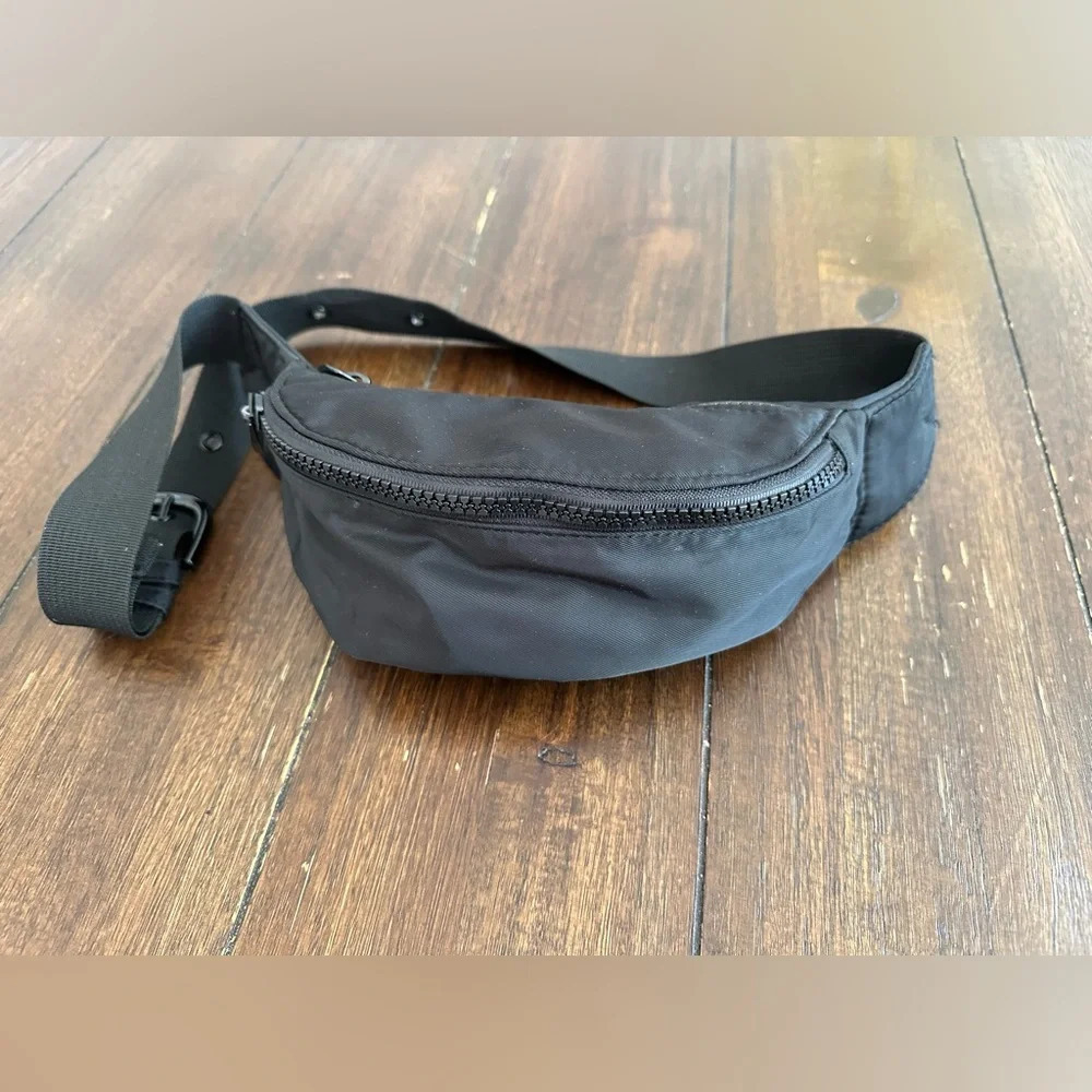 Urban outfitters waistpack